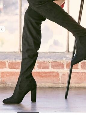 🤩 Steve Madden 'Emotions' Stretch Black Suede Over the Knee Boot - Size 8